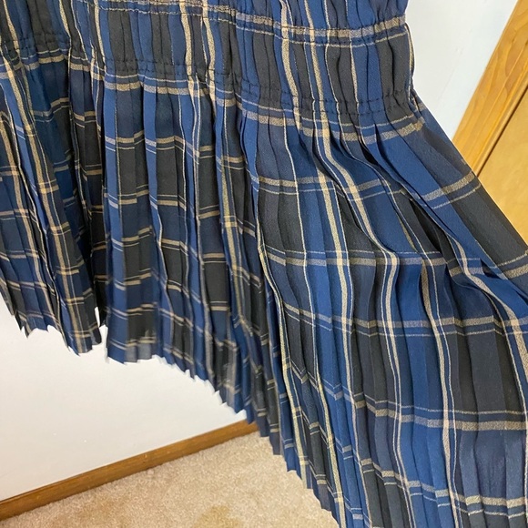 Current Air Los Angeles Prep School Plaid Pleated Long Sleeve Mini Dress - Picture 9 of 10